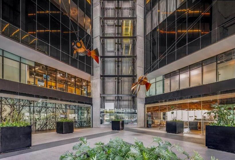 Отель Live Aqua Monterrey