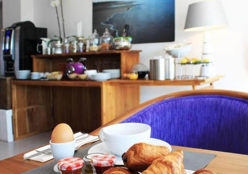 Отель Rives D Or