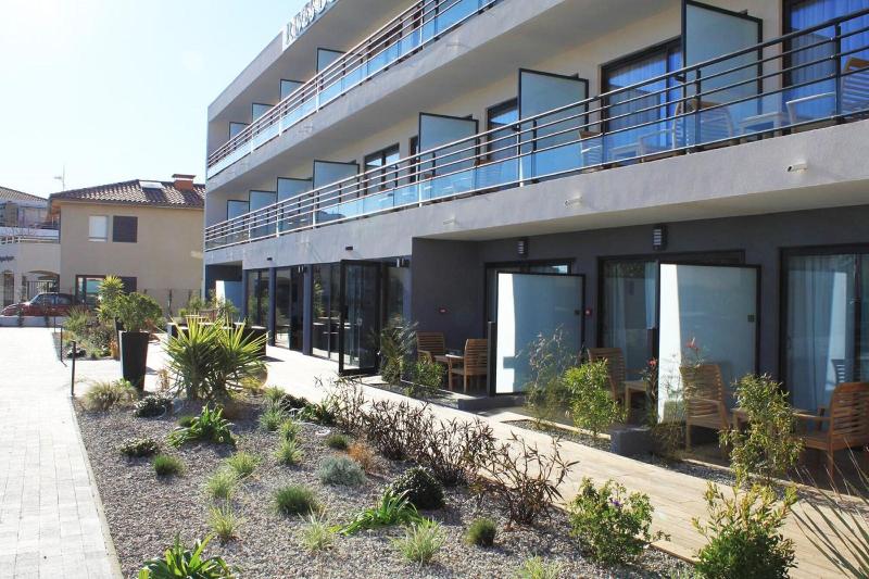 Отель Rives D Or