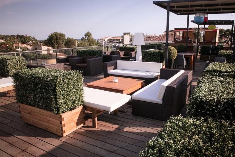 Отель Rives D Or