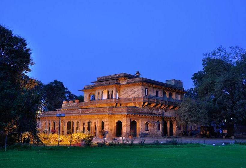 Отель Sukhdham Kothi