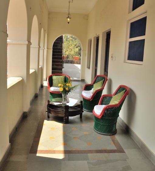 Отель Sukhdham Kothi