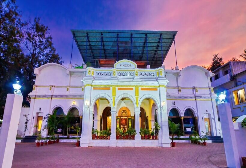 Отель Windsor Castle