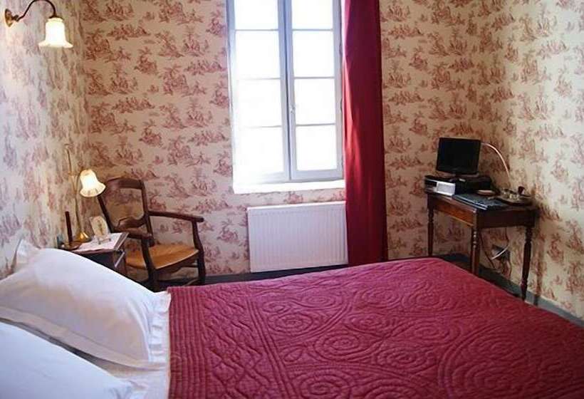 Logis Hotel   Restaurant La Marbrerie