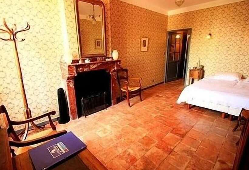 Logis Hotel   Restaurant La Marbrerie