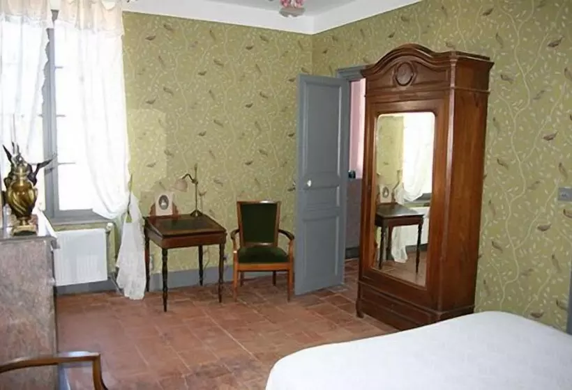 Logis Hotel   Restaurant La Marbrerie