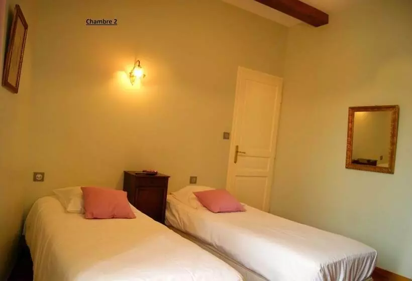 Logis Hotel   Restaurant La Marbrerie