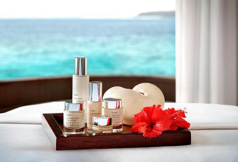 The St. Regis Maldives Vommuli Resort