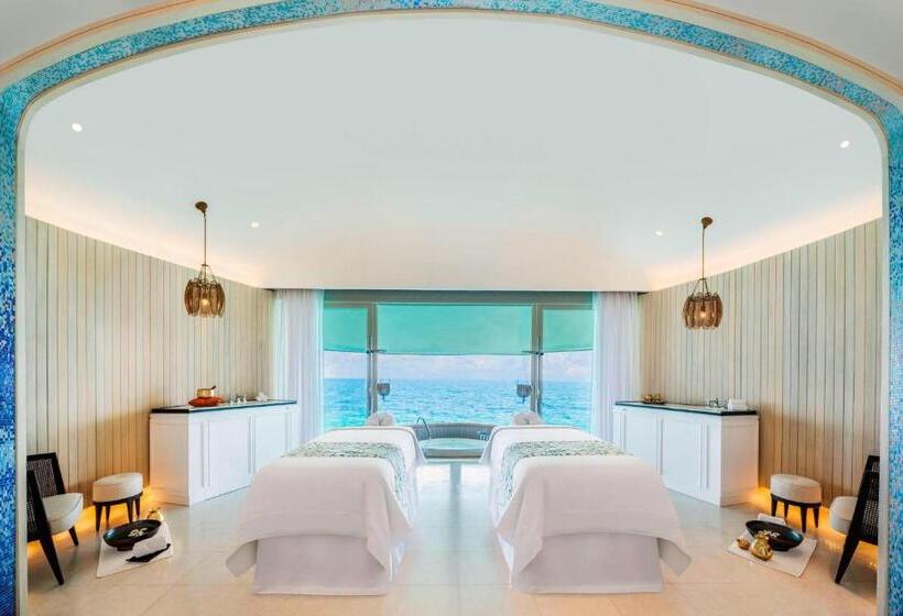 The St. Regis Maldives Vommuli Resort