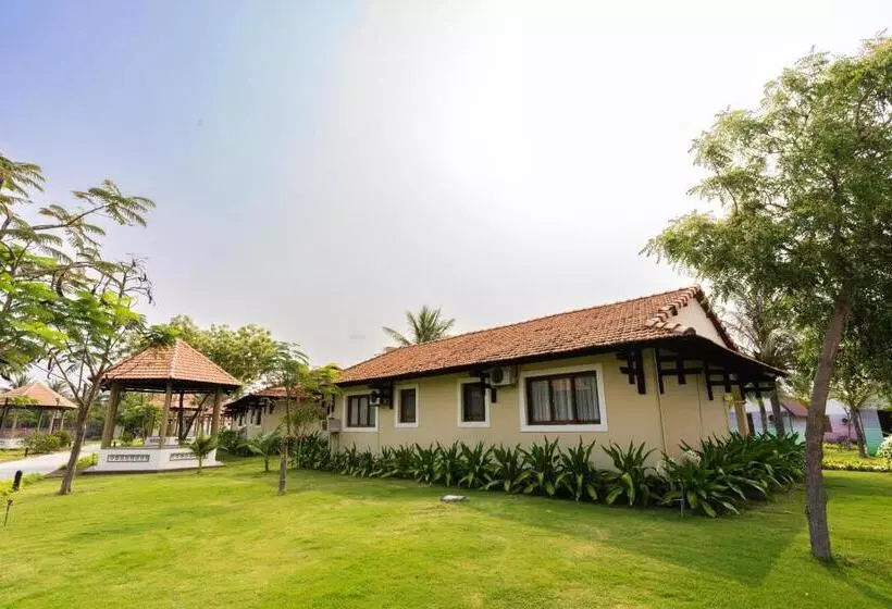 Ttc Resort Ninh Thuan  Unlimited Access To Water Park