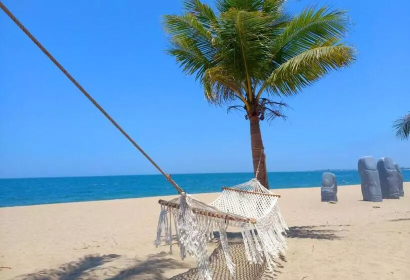 Ttc Resort Ninh Thuan  Unlimited Access To Water Park