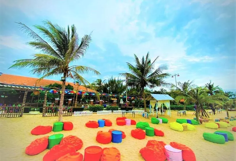 Ttc Resort Ninh Thuan  Unlimited Access To Water Park