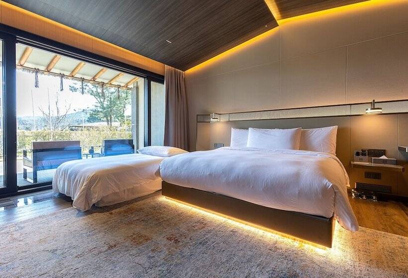 Amber Pure Hill Hotels & Resorts Jeju