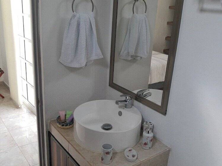 هتل Boutique Alebrijes Salina Cruz