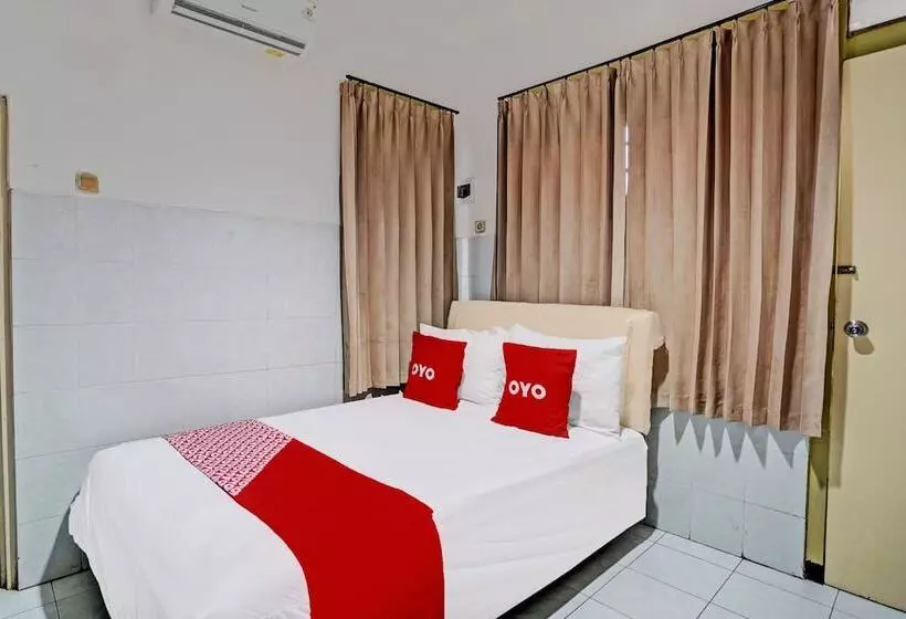 ホテル Raya Permai Homestay Syariah By Oyo