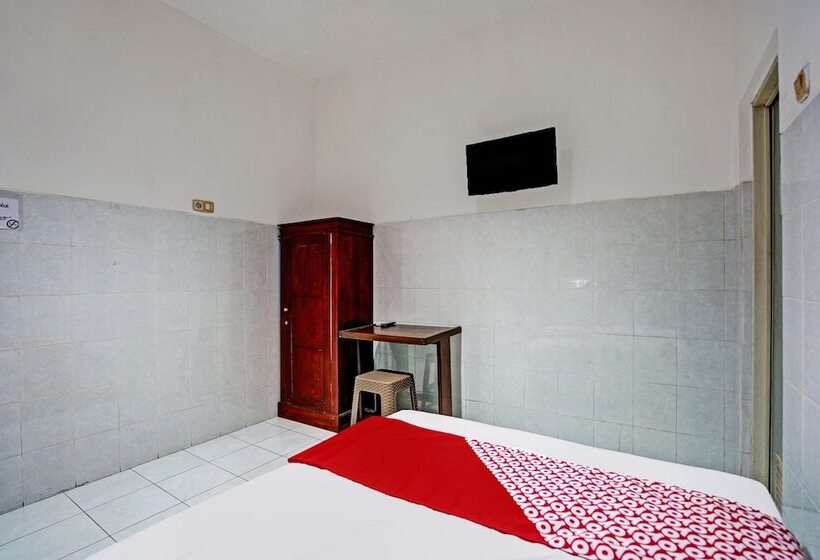 فندق Raya Permai Homestay Syariah By Oyo