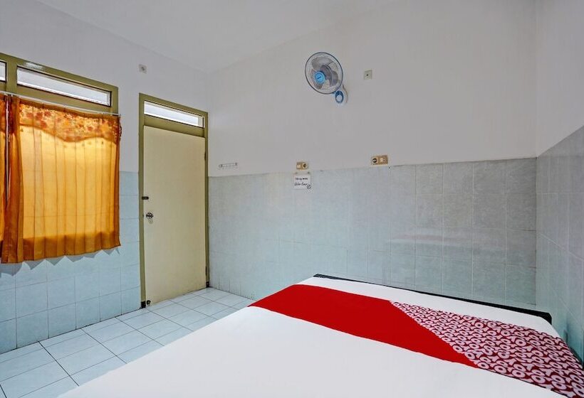 فندق Raya Permai Homestay Syariah By Oyo