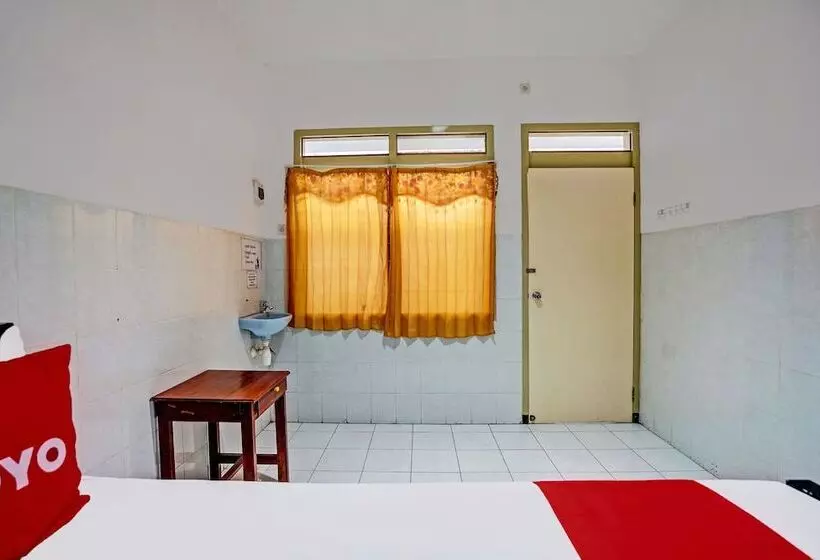ホテル Raya Permai Homestay Syariah By Oyo