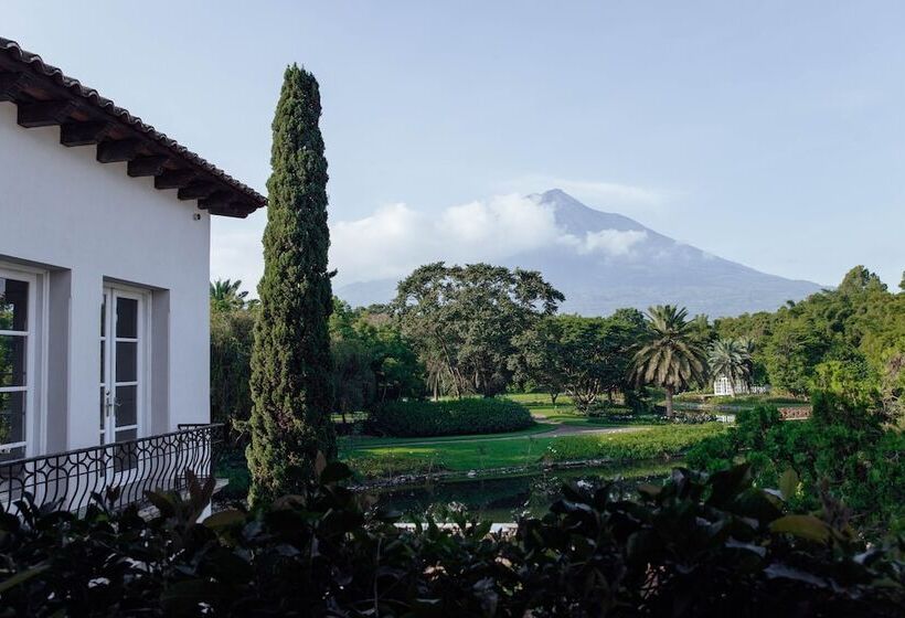 هتل Villa Bokeh Relais & Chateaux