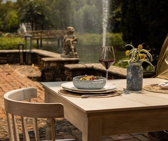 هتل Villa Bokeh Relais & Chateaux