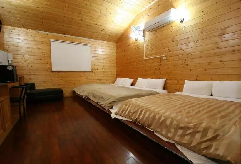 تختخواب و صبحانه Ji Ji Farm Homestay