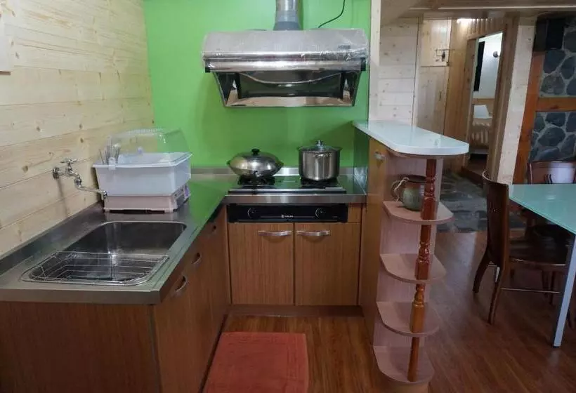 تختخواب و صبحانه Ji Ji Farm Homestay