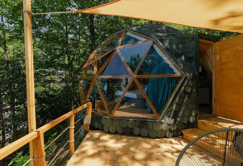 هتل Glamping Martini Kvariati