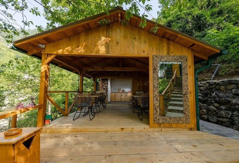 هتل Glamping Martini Kvariati