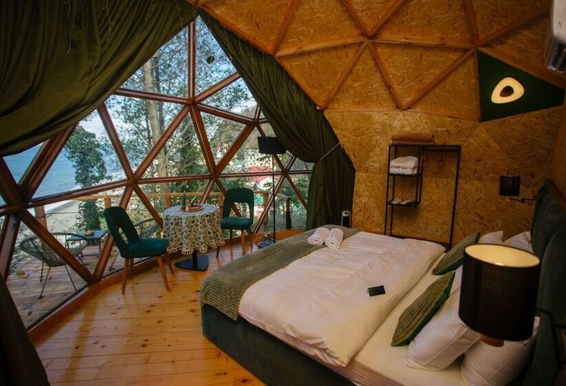 هتل Glamping Martini Kvariati