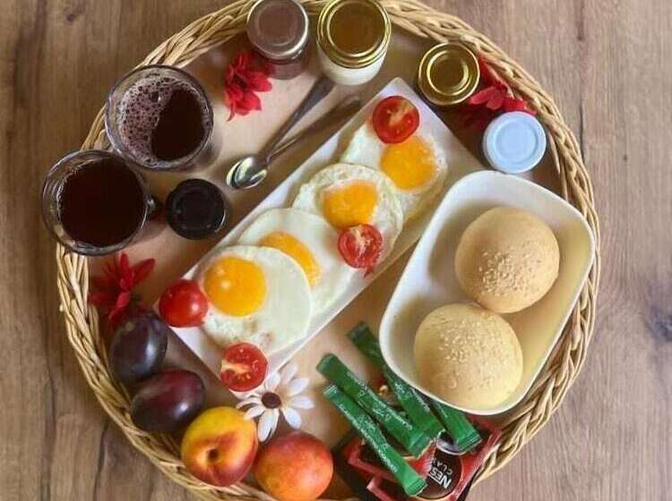 هتل Glamping Martini Kvariati