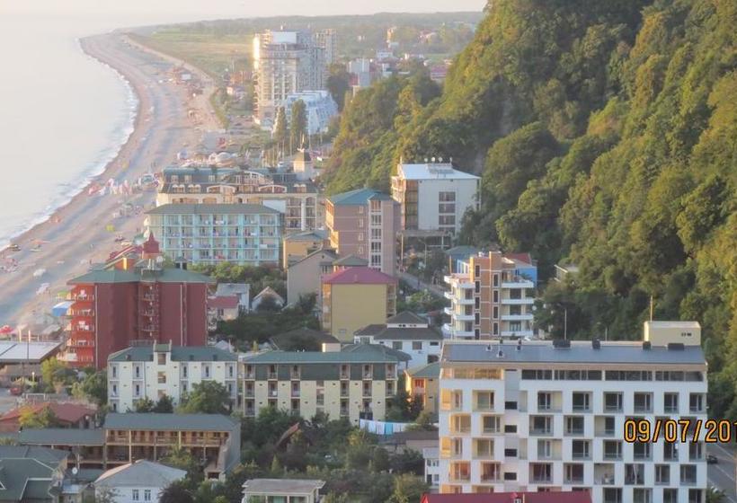 هتل Kvariati Nugo