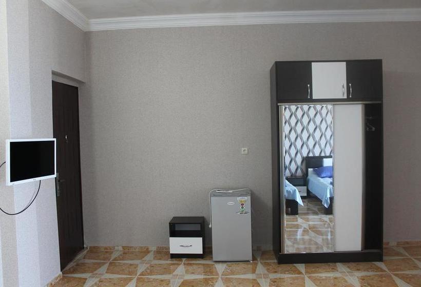 هتل Kvariati Nugo