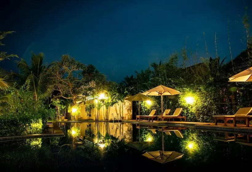 هتل La Casa Resort