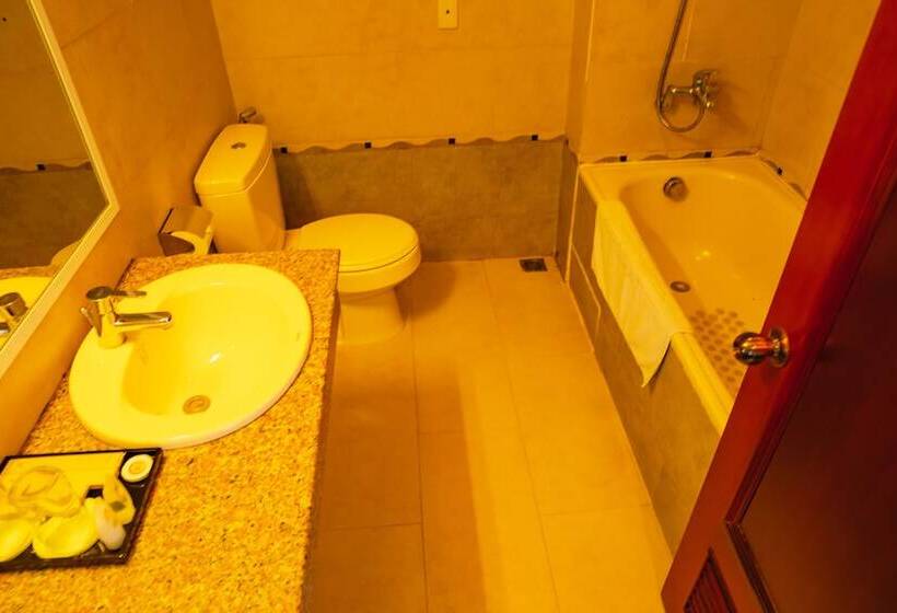 هتل Minh Toan Athena