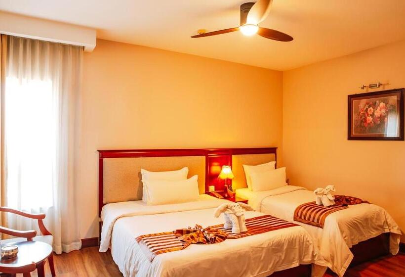 هتل Minh Toan Athena