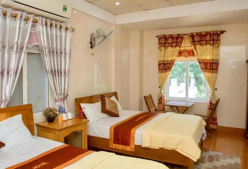 هتل Hoa Phuong Phong Nha
