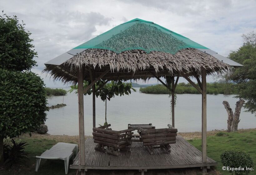 Moalboal Beach Resort