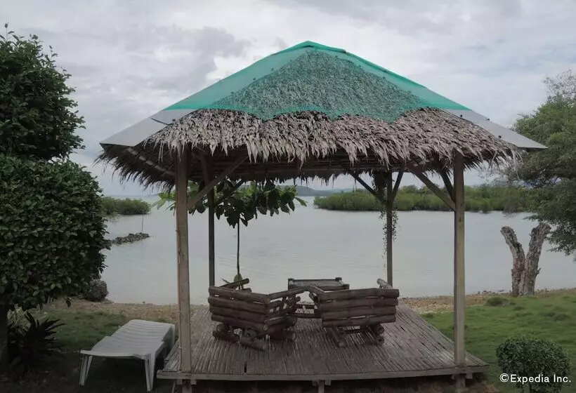 Moalboal Beach Resort