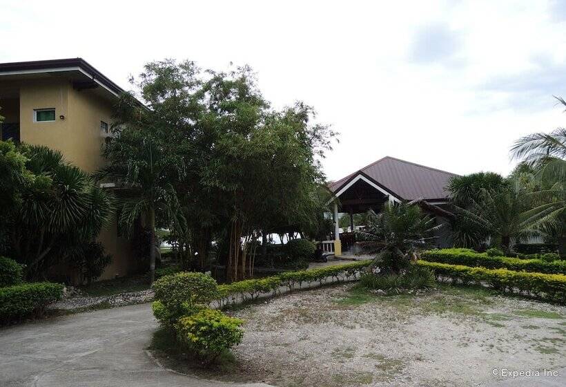 Moalboal Beach Resort