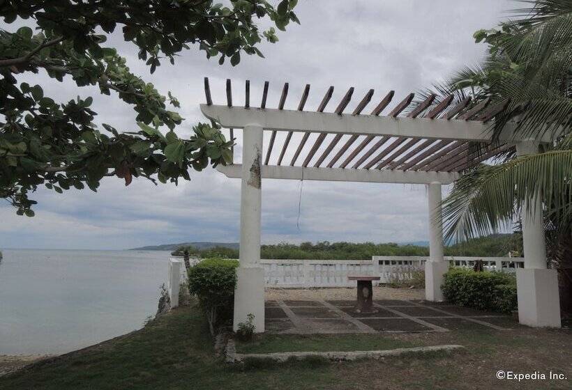 Moalboal Beach Resort