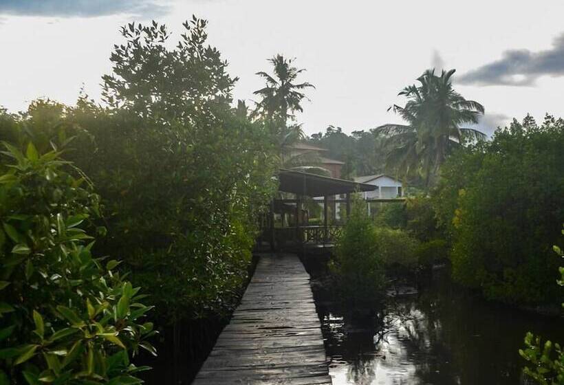 Пансион Cinnamon Lake Inn