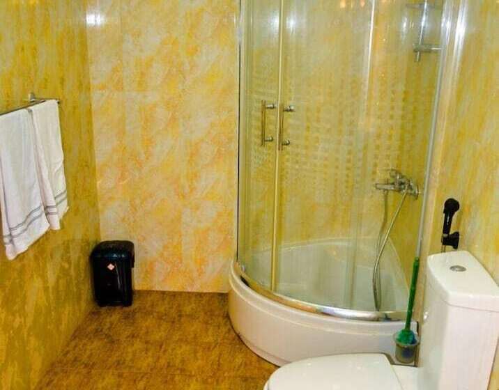 Пансион Cinnamon Lake Inn