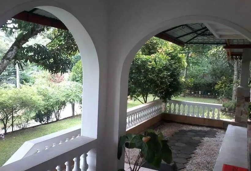 ペンション Lanka Villas Holiday Resort