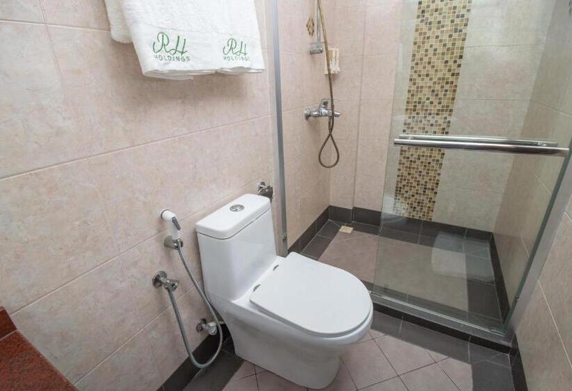 پانسیون Rashu Hiyaa