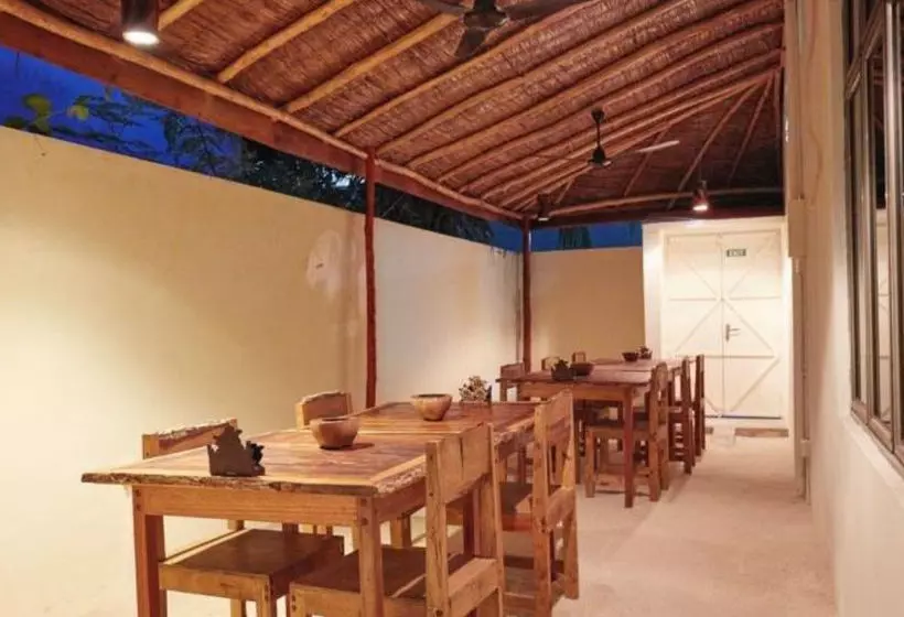 پانسیون Sunshine Lodge