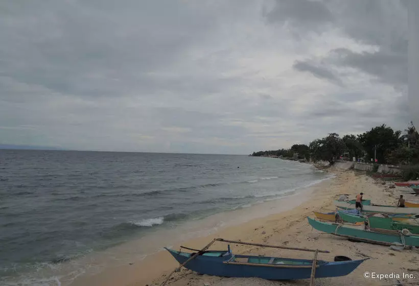 Tum's Resort