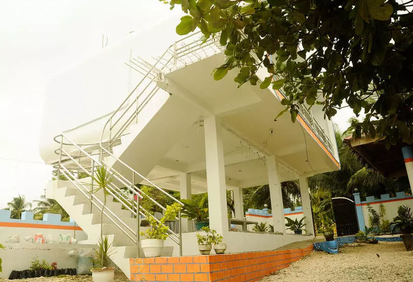 Tum's Resort