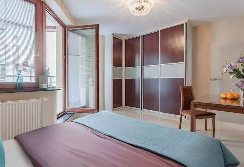 Absynt Apartments Old Town Deluxe