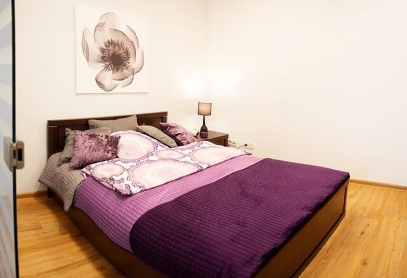 Absynt Apartments Old Town Deluxe