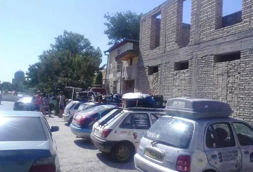 B&b Bahodir